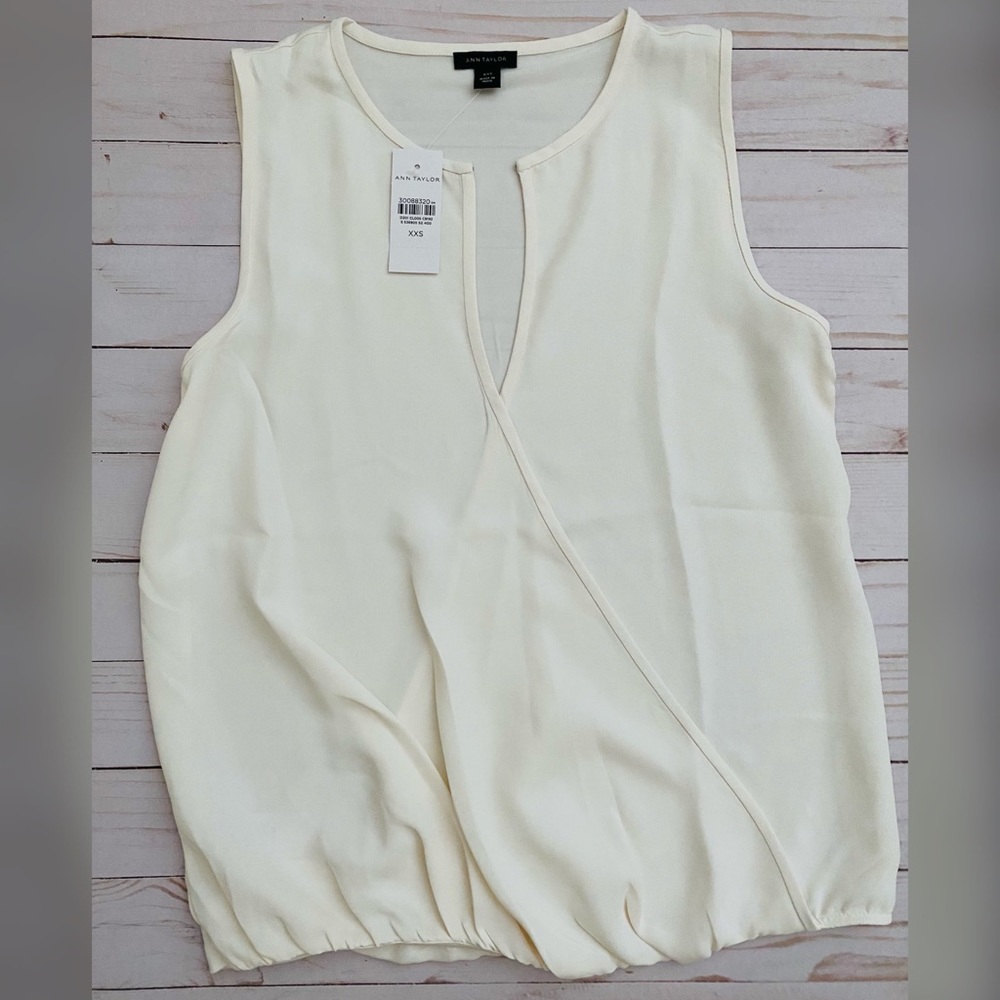 NWT ANN TAYLOR White Sleeveless Blouse